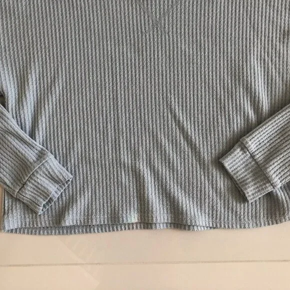 Charlotte Russe Waffle Knit Pale Blue Crop Top Size L - Picture 5 of 5